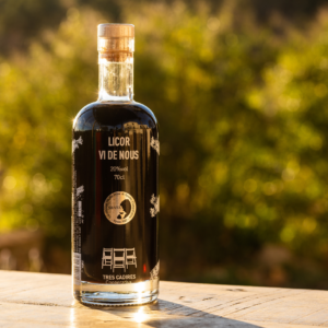 Licor VI DE NOUS